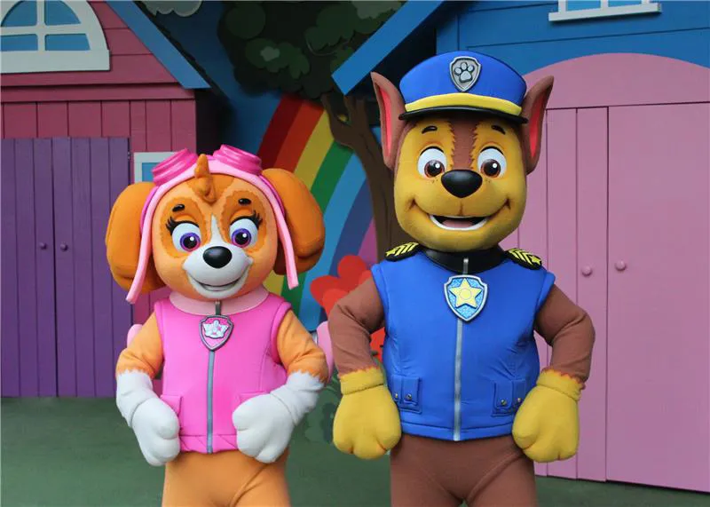 Chase And Skye At The Mini Stage 2 (1)
